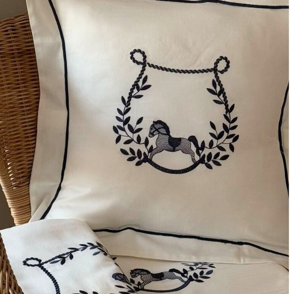 Nakışlı Bebek Yatak Takımları