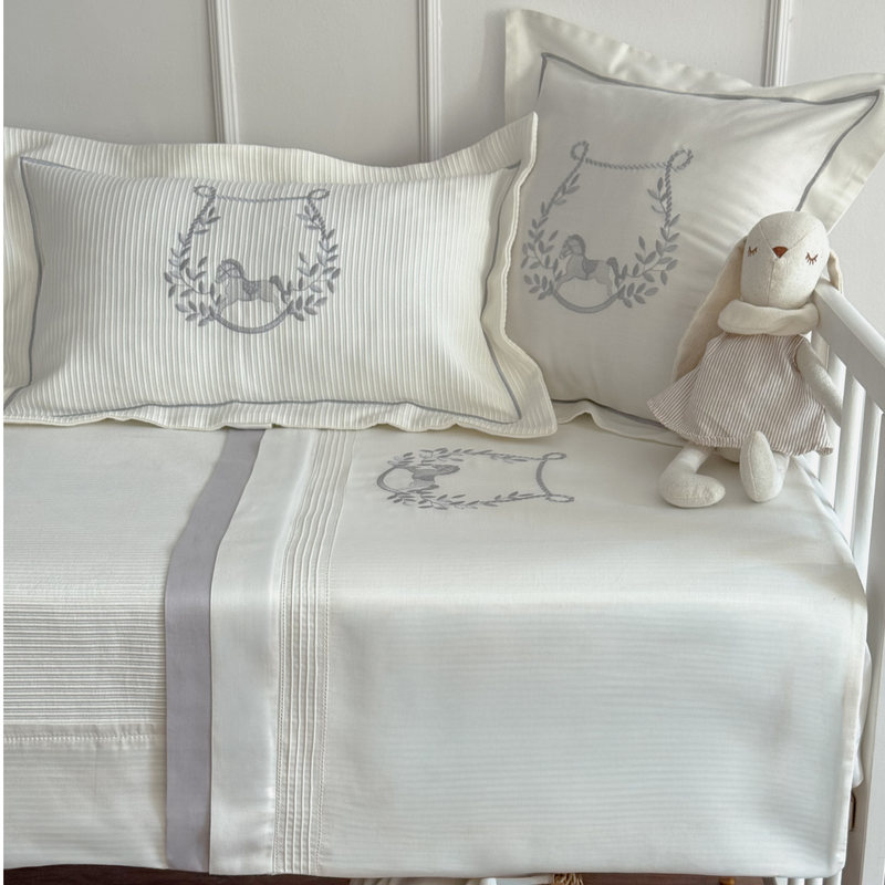 Atlı Karınca – Bebek Pike + Nevresim Seti