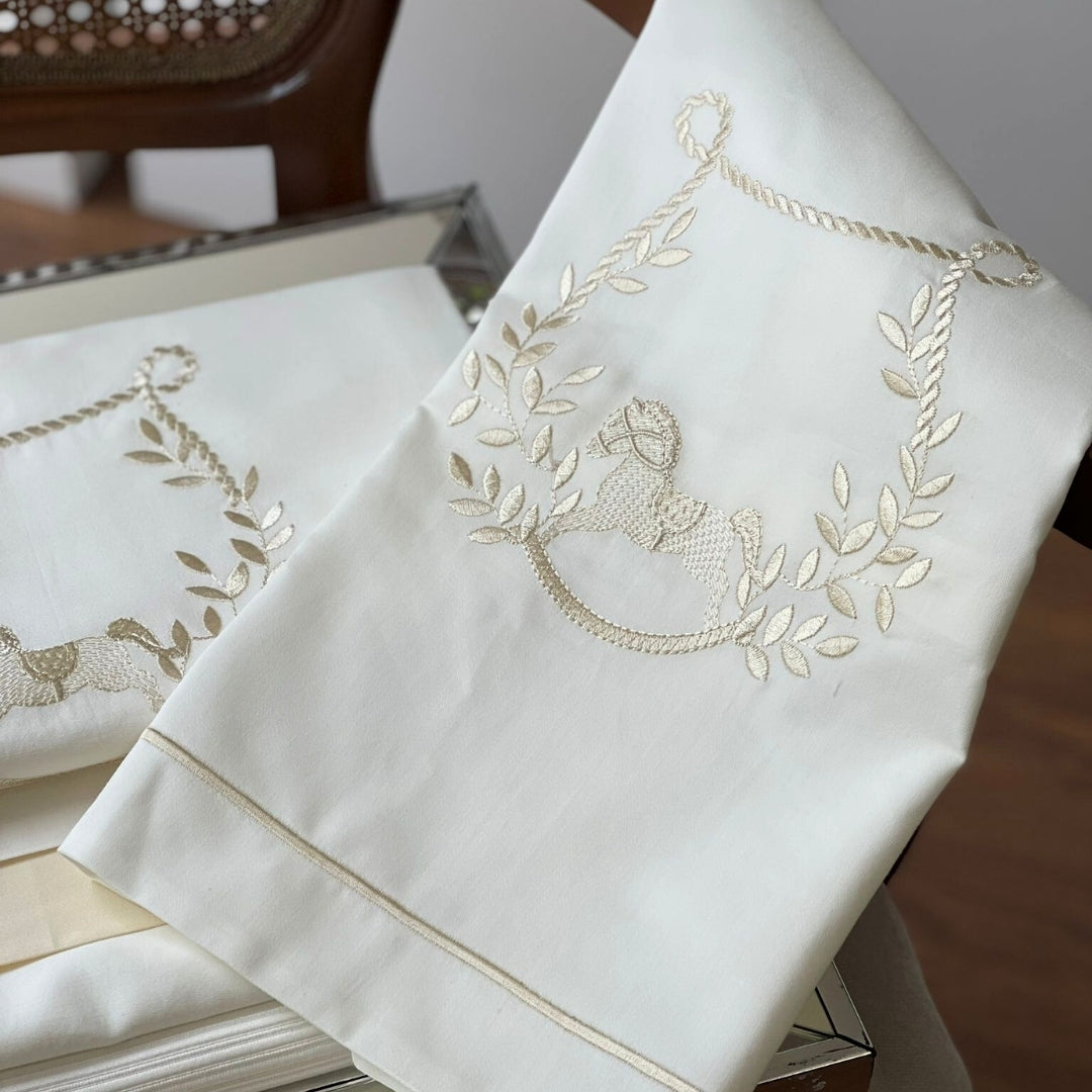 Atlı Karınca – Bebek Pike + Nevresim Seti