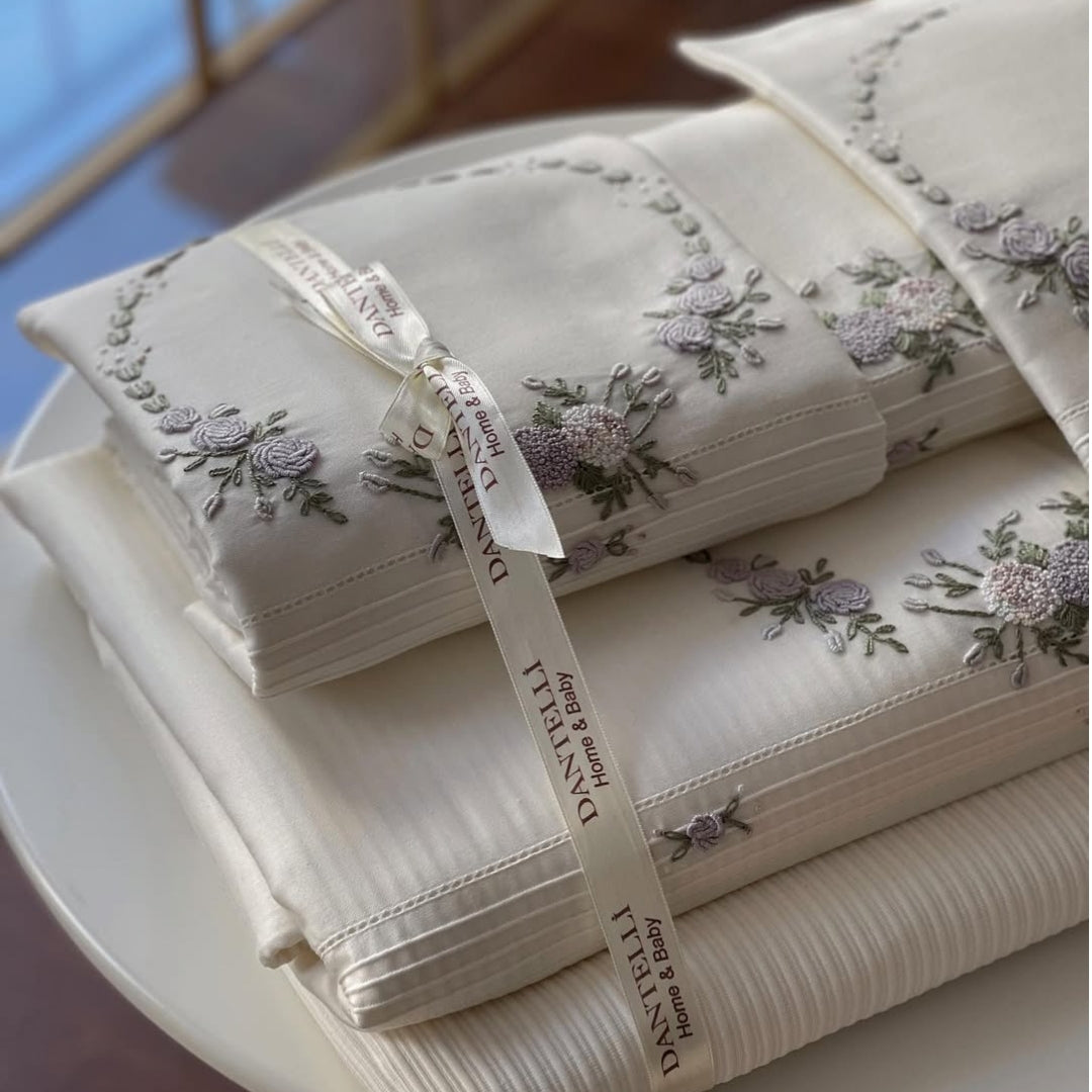 Ortanca Çift Kişilik – 7 Parça Nevresim + Pike Set