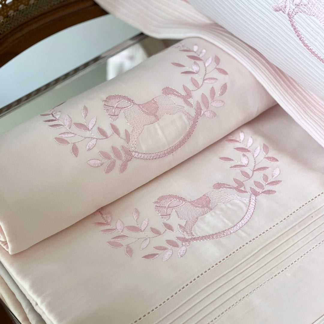 Atlı Karınca – Bebek Pike + Nevresim Seti