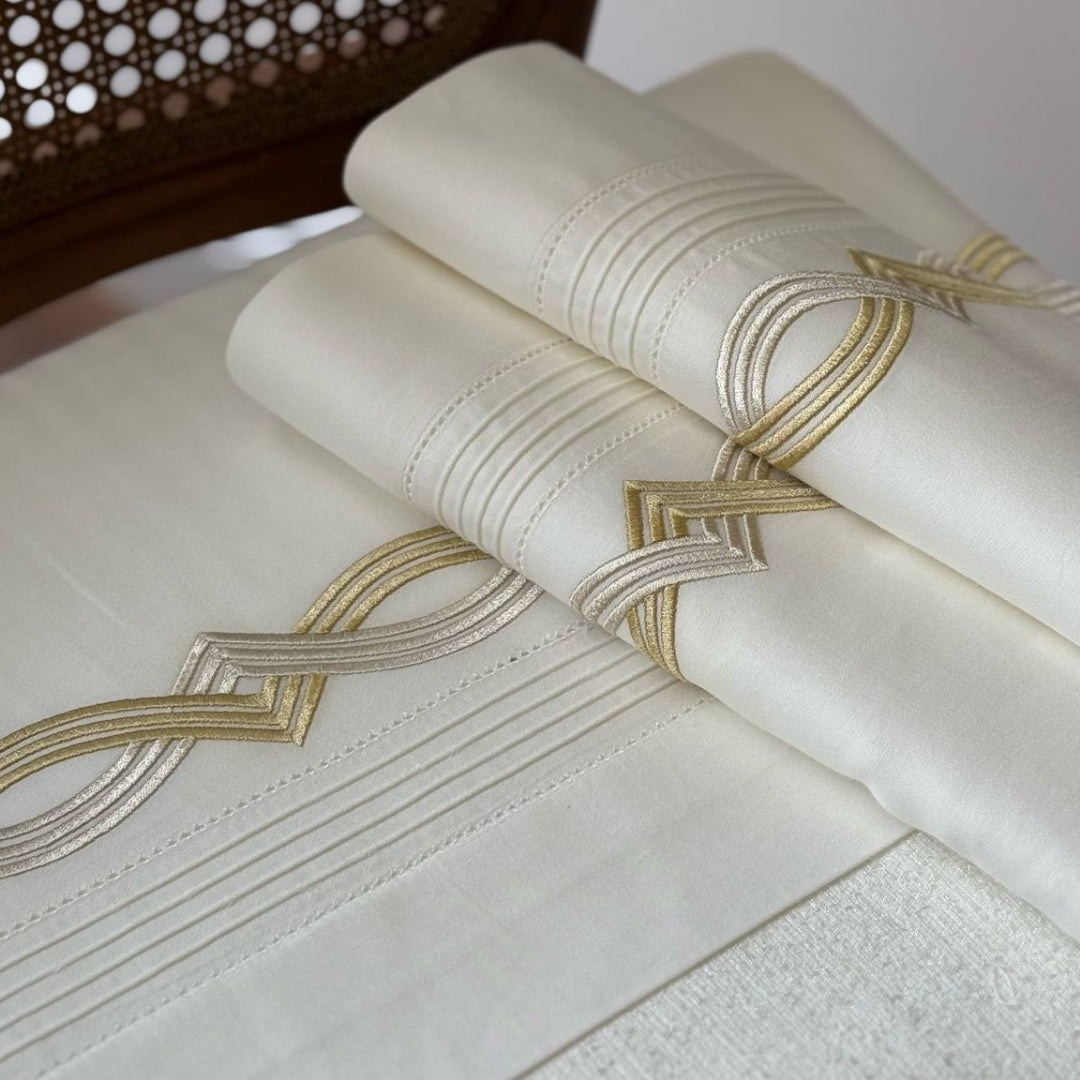 Su Yolu Çift Kişilik – 7 Parça Nevresim + Pike Set