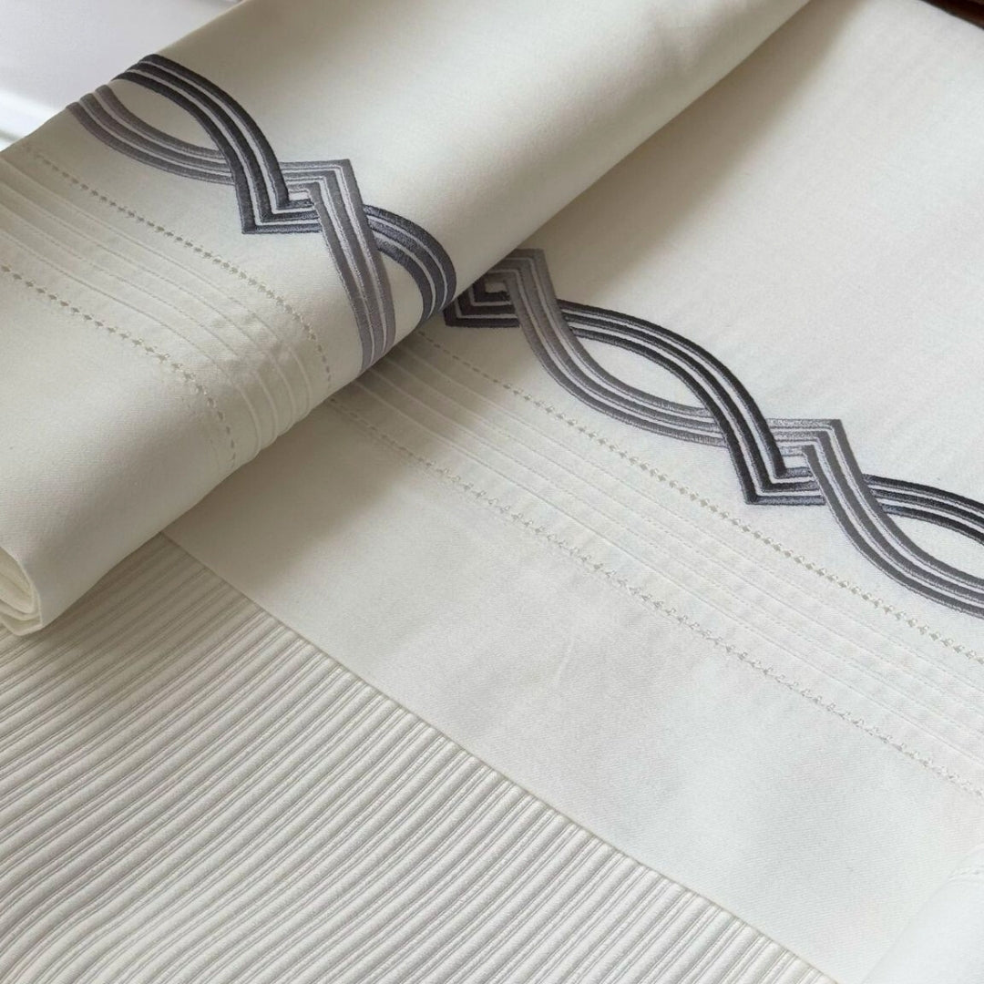 Su Yolu Çift Kişilik – 7 Parça Nevresim + Pike Set