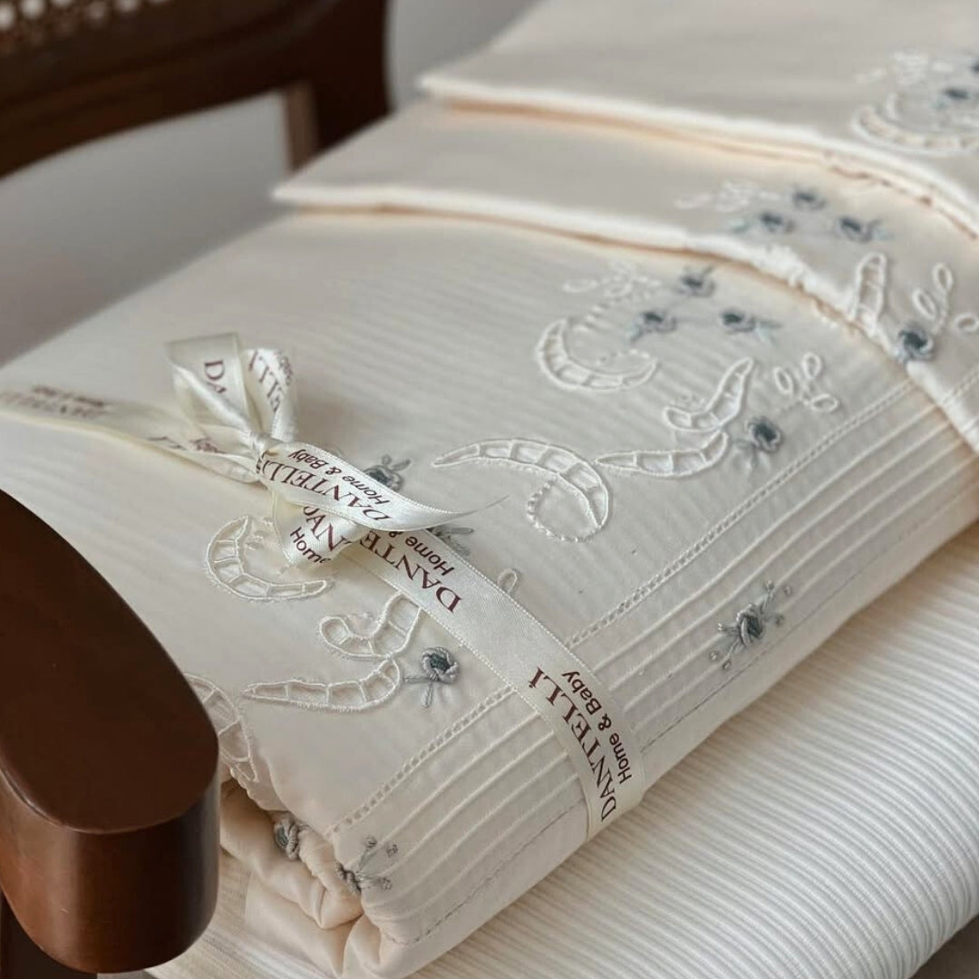 Waikiki Çift Kişilik – 7 Parça Nevresim + Pike Set